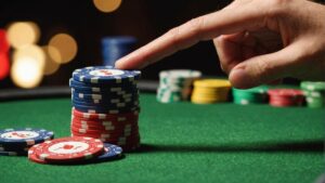 Phỉnh Poker là gì?